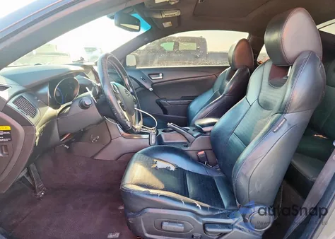 2013 Hyundai Genesis Coupe 3.8L z USA, uszkodzony, nr VIN KMHHU6KJ9DU110278